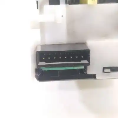 Second-hand car spare part headlights switch for nissan note (e11e) naru edition oem iam references 6901s  