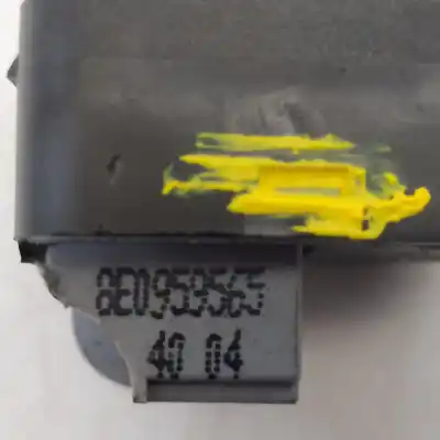 Автозапчасти б/у управление зеркалом за audi a2 (8z) 1.4 tdi ссылки oem iam 8e0959565  