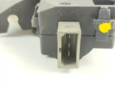 Second-hand car spare part trunk lock for audi a5 cabriolet (8f7) 3.0 tdi quattro oem iam references 4f5827505d  