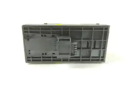 Second-hand car spare part left front power window switch for audi a5 cabriolet (8f7) 3.0 tdi quattro oem iam references 8f0959851  