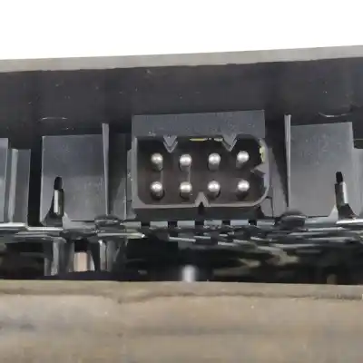 Second-hand car spare part right tailgate light for bmw serie 3 compacto (e36) 318tds oem iam references 9402924  