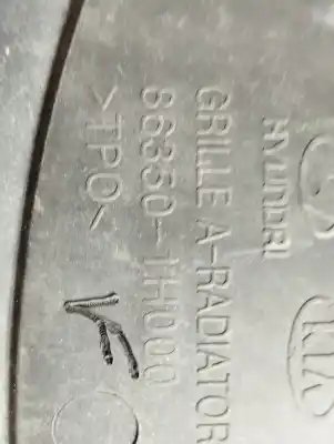 Second-hand car spare part front grille for kia cee´d active oem iam references 863501h000  