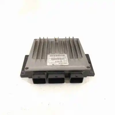 Tweedehands auto-onderdeel ecu motorcontroller voor dacia sandero laureate oem iam-referenties 8201002106
