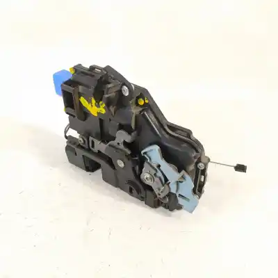 Автозапчасти б/у замок задней правой двери за volkswagen touran (1t3) advance bluemotion ссылки oem iam 7l0839016h  