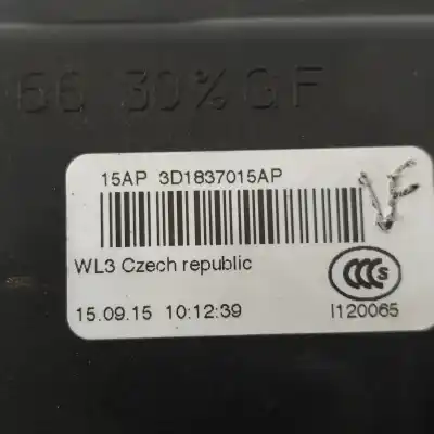 Автозапчасти б/у замок передней правой двери за volkswagen touran (1t3) advance bluemotion ссылки oem iam 3d1837015ap   Автозапчасти б/у замок передней правой двери за volkswagen touran (1t3) advance bluemotion ссылки oem iam 3d1837015ap