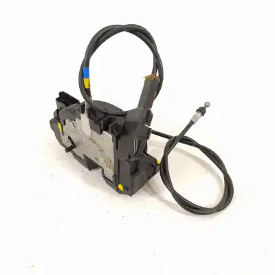 Second-hand car spare part rear right door lock for nissan note (e11e) naru edition oem iam references 825009u100  