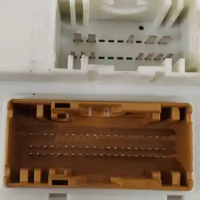 Second-hand car spare part fuse box unit for ford focus lim. (cb8) edition oem iam references dm5t14014  