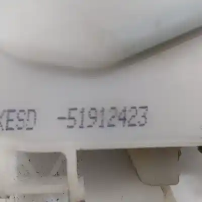 Автозапчасти б/у замок передней правой двери за ford ka (ccu) black edition ссылки oem iam 51912423  