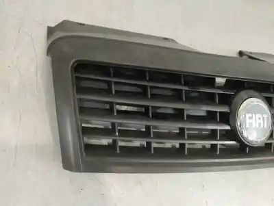 İkinci el araba yedek parçası ön izgara için fiat doblo monospace (119_, 223_) 1.3 jtd oem iam referansları 35395576  