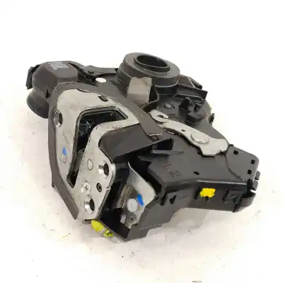 Second-hand car spare part left front door lock for toyota corolla verso (r1) 2.2 d-4d sol oem iam references   