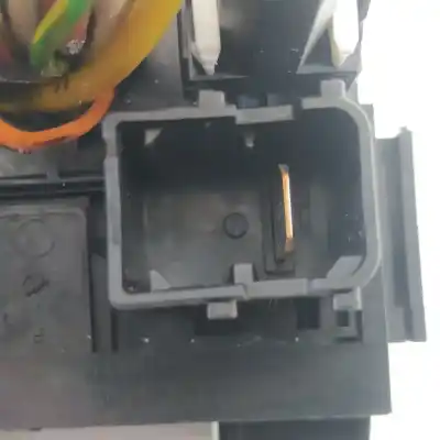 Second-hand car spare part fuse box unit for citroen c4 lim. business oem iam references 9665492680  