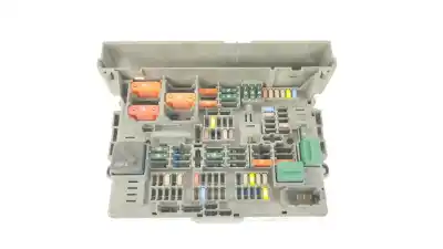 Second-hand car spare part fuse box unit for bmw serie 1 berlina (e81/e87) 116d oem iam references 9119446