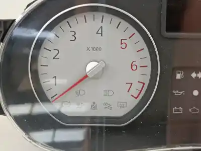 Peça sobressalente para automóvel em segunda mão quadrante por dacia sandero laureate referências oem iam 248100568r  