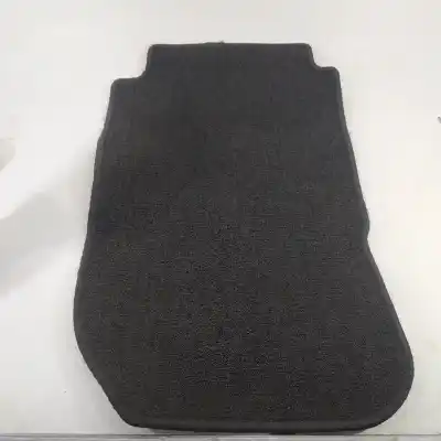 Автозапчастина б/у набір килимків для renault clio iv dynamique посилання на oem iam 8201321301  