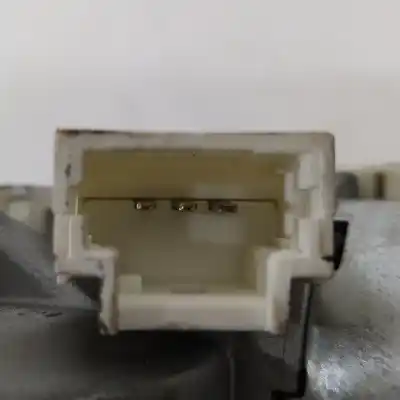 Second-hand car spare part rear windshield wiper motor for renault modus authentique oem iam references 8200313354  