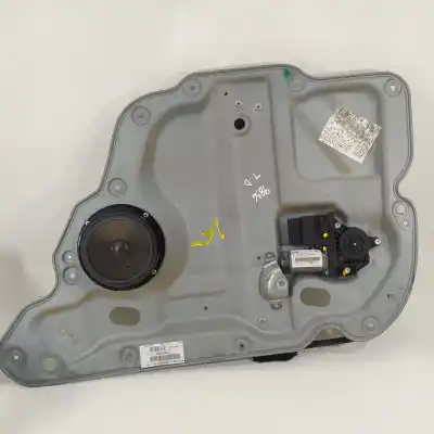 Автозапчасти б/у задний правый стеклорегулятор за volkswagen touran (1t3) advance bluemotion ссылки oem iam 1t0839730q