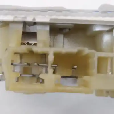 Автозапчасти б/у внутренний свет за citroen c3 picasso 1.6 16v hdi ссылки oem iam 9680713880  