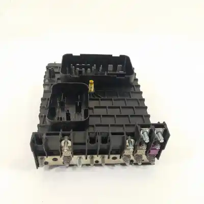 Second-hand car spare part fuse box unit for audi a3 (8p) 2.0 fsi ambiente oem iam references 1k0937124h  