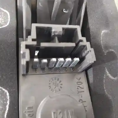 Автозапчастина б/у лівий ход ліхар для renault megane ii familiar authentique посилання на oem iam 8200142684  