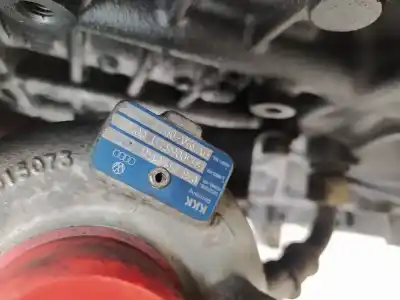 Pezzo di ricambio per auto di seconda mano motore completo per audi a3 (8p) 1.9 tdi riferimenti oem iam bkc  
