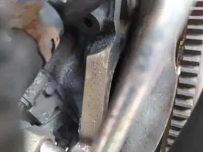 Pezzo di ricambio per auto di seconda mano motore completo per audi a3 (8p) 1.9 tdi riferimenti oem iam bkc  