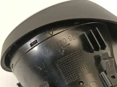 Автозапчасти б/у аэрационная решетка за audi a1 (8xk) attraction ссылки oem iam 8x1820951   Автозапчасти б/у аэрационная решетка за audi a1 (8xk) attraction ссылки oem iam 8x1820951