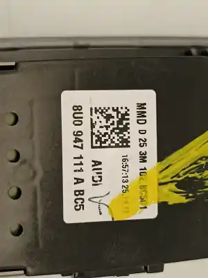 Автозапчастина б/у внутрішне світло для audi a1 (8xk) attraction посилання на oem iam 8u0947111a   Автозапчастина б/у внутрішне світло для audi a1 (8xk) attraction посилання на oem iam 8u0947111a