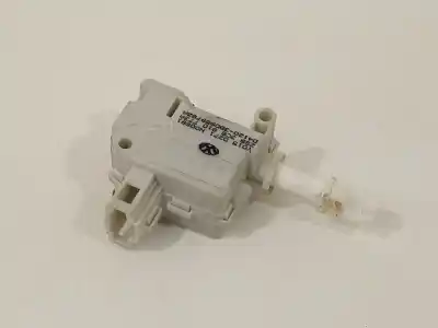 Peça sobressalente para automóvel em segunda mão motor de fechadura central mala por volkswagen cc (358) basis bluemotiontech referências oem iam 3b0959782a