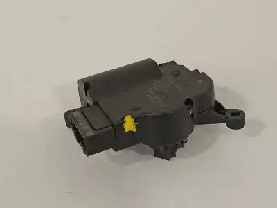 İkinci el araba yedek parçası KLIMA KAPAKLARI AÇMA MOTORU için VOLKSWAGEN CC (358)  OEM IAM referansları 5Q0907511L  