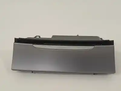 Peça sobressalente para automóvel em segunda mão cinzeiro por volkswagen cc (358) basis bluemotiontech referências oem iam 3c0863284k