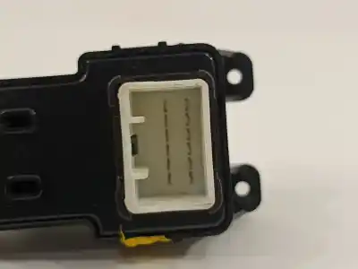 Second-hand car spare part rear left power window switch for hyundai tucson essence 2wd oem iam references 93580d3010  