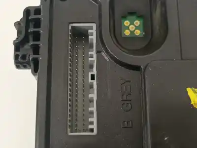 Second-hand car spare part electronic module for renault scenic iii expression oem iam references 284b12059r  