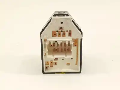 Second-hand car spare part rearview side mirror switch for kia cee´d active oem iam references 457480  