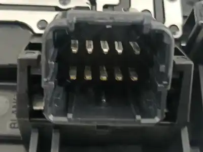 Second-hand car spare part interior light for citroen ds5 style oem iam references 96702429  