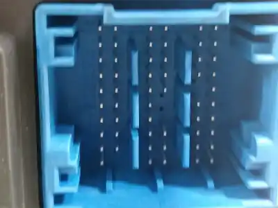 Second-hand car spare part fuse box unit for citroen ds5 style oem iam references 9806687980  