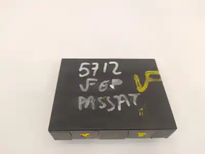 Автозапчасти б/у комфортный модуль за volkswagen jetta (1k2) 1.9 tdi ссылки oem iam 1k0959433bt  5dk008977