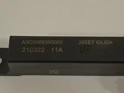 Pièce détachée automobile d'occasion antenne pour nissan juke (f16)  références oem iam 285e76xj0a  a3c0086950000