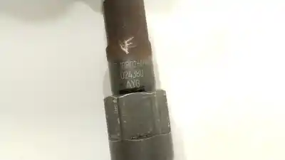 Peça sobressalente para automóvel em segunda mão injetor por ford transit mod. 2000 combi ft 260 2.0 corto referências oem iam tjbb02601d  