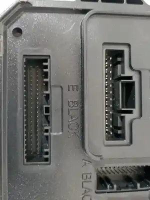 Second-hand car spare part electronic module for renault scenic iii emotion oem iam references 284b17882r  