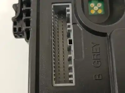 Second-hand car spare part electronic module for renault scenic iii emotion oem iam references 284b17882r  