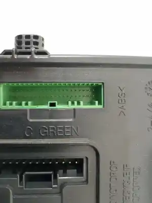 Second-hand car spare part electronic module for renault scenic iii emotion oem iam references 284b17882r  