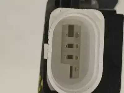 Автозапчасти б/у замок задней правой двери за volkswagen touran (1t3) advance bluemotion ссылки oem iam 7l0839016j   Автозапчасти б/у замок задней правой двери за volkswagen touran (1t3) advance bluemotion ссылки oem iam 7l0839016j