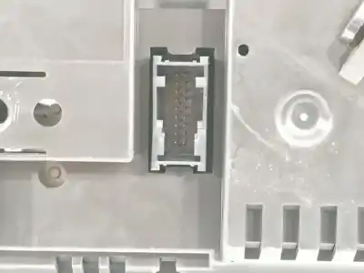 Peça sobressalente para automóvel em segunda mão quadrante por bmw serie 1 berlina (e81/e87) 120d referências oem iam 6947136 696049101 