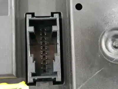 Peça sobressalente para automóvel em segunda mão quadrante por bmw serie 1 berlina (e81/e87) 118d referências oem iam 62109283801 62109283802 4032052