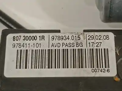 Second-hand car spare part passenger side right window regulator for renault laguna iii expression oem iam references 807000002r 0130822331 807300001r