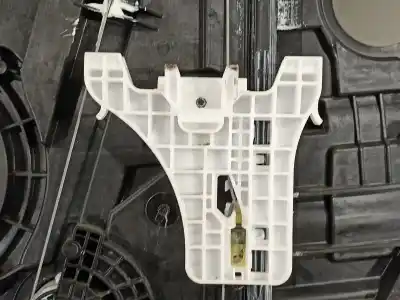 Автозапчастина б/у регулятор склона задній лівий для hyundai i30 (pd) essence посилання на oem iam 9360000100 83450g4010 83470g4230