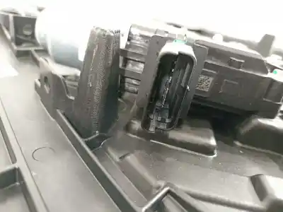 Автозапчастина б/у регулятор переднього правого скла для hyundai i30 (pd) essence посилання на oem iam 82480g4190 82460g4010 81320g3050