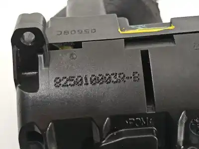 Second-hand car spare part rear left door lock for renault laguna iii expression oem iam references 825010003r  