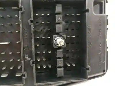 Second-hand car spare part fuse box unit for chevrolet captiva 2.0 vcdi lt oem iam references 07031dc100  