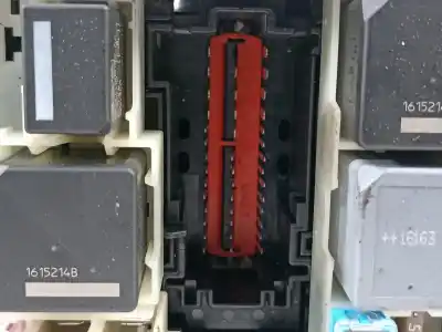 Second-hand car spare part fuse box unit for ford focus turn. titanium oem iam references av6t14a067ad  